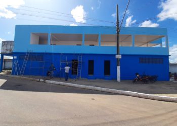 Prefeitura de Pinheiros promove mutirão no Estádio João Soares de Moura Filho