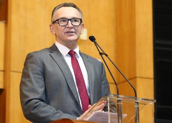 Indicações de Majeski para instalação de ar-condicionado em 153 escolas estaduais