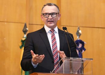 Deputado Majeski anuncia retorno ao PSDB