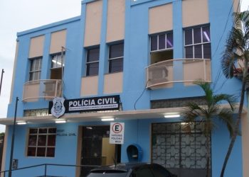 DPCA prende suspeito de engravidar a própria filha de 13 anos