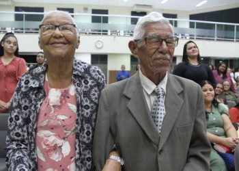 Casal de Pinheiros completa 72 anos de casamento e dedica vivência à fé em Deus: “Aprendemos a confiar no Senhor”