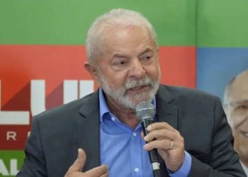 Lula diz que cultura será tratada como direito de primeira necessidade