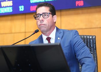 Presidente da Assembleia, bancada federal e exportadores capixabas se reúnem em Brasília para manter a Alfândega no Estado