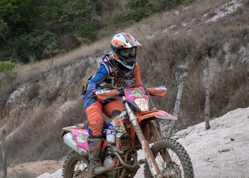 Capixaba Késsia Tristão é hexacampeã brasileira de enduro de regularidade
