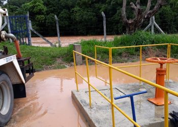 Por que o abastecimento de água é prejudicado quando chove muito?