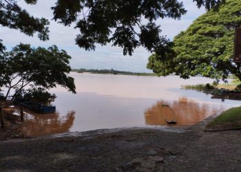 Rio Doce recua 0,42 centímetros e está abaixo da cota de inundação em Linhares