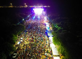 Carnaval: folia começa nesta sexta-feira (9) com mais de 50 atrações musicais nas praias de Linhares