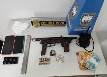 Polícias Civil e Militar prendem dois suspeitos de tráfico em São Gabriel da Palha