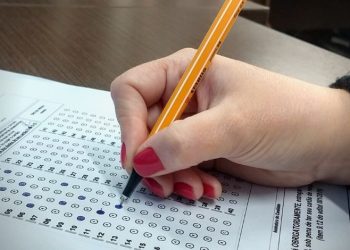Concurso do Bandes adia provas e reabre prazo de inscrições