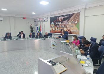 Vereadores de cidade do ES querem dobrar o próprio salário