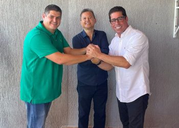 Evento em Pinheiros reúne grandes lideranças que declaram apoio ao pré-candidato a Prefeito Gildevan Fernandes