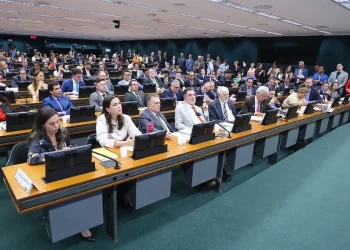 Marielle: deputados pedem vista e adiam análise sobre prisão de Brazão