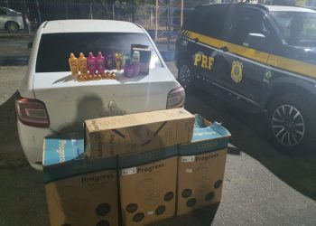 PRF intercepta no sul do ES mercadorias furtadas no RJ