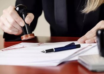 Ex-tabeliã de Mucurici é processada por crimes de peculato e improbidade administrativa