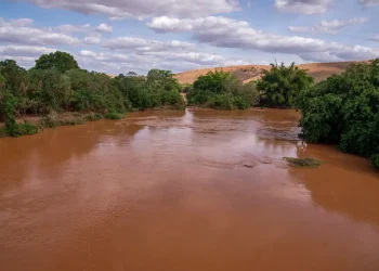 DESASTRE DE MARIANA: União e Espírito Santo rejeitam acordo bilionário com mineradora