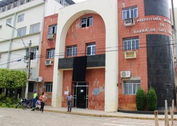 Tribunal de Contas determina que prefeitura de Barra de São Francisco reduza despesas com pessoal