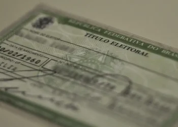 Prazo para tirar título eleitoral termina em 8 de maio