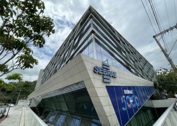 Sebrae/ES abre processo seletivo com salários de até R$ 6.466,72
