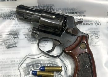 PF prende homem que tentava embarcar com arma de fogo no aeroporto de Vitória