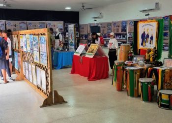 Vila Pavão celebra 35 anos de cultura e tradição com exposição sobre a Pomitafro