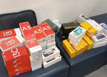Fiscalização apreende celulares sem nota fiscal em lojas de Colatina