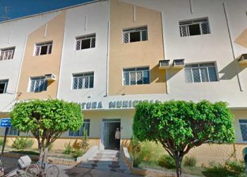 MP requer condenação de prefeito e servidora pública de cidade do ES por improbidade administrativa