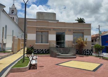 Ministério Público pede esclarecimento ao Prefeito Atanael