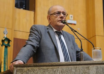 Ex-governador Max Mauro falece aos 87 anos