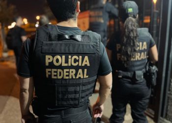 PF deflagra operação contra o contrabando de cigarros no ES