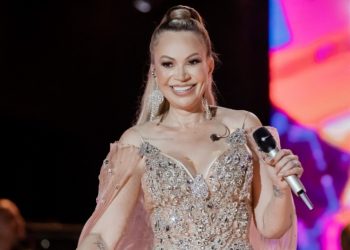 Réveillon 2025: Solange Almeida e Karametade comandam festa da virada em Vitória