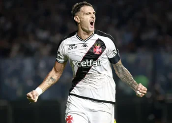 Vasco e Volta Redonda se reencontram em duelo no Kleber Andrade