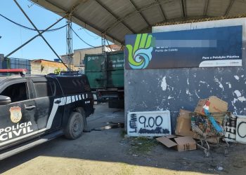 Polícia apreende 55 quilos de fios de cobre e investiga proprietário de ferro-velho no ES