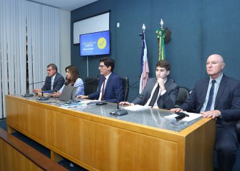 Comissão de Justiça analisa cerca de 1,5 mil propostas em dois anos