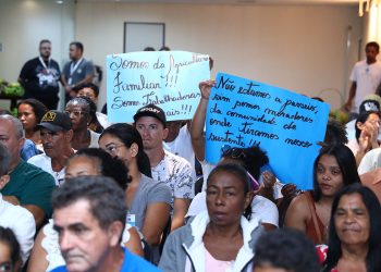 Impasse sobre posse de terra reúne agricultores de Conceição na Barra na Ales