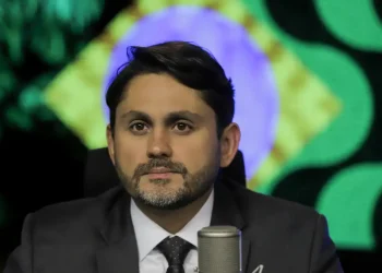 PGR denuncia ministro das Comunicações por desvio de emendas
