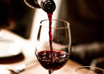 Máfia do Vinho: Justiça aceita denúncia do MPES e 19 pessoas se tornam réus na Operação Decanter