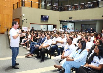 Assembleia dá início a projeto de formação política para jovens