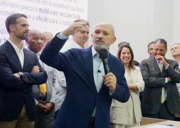 PSD reúne seus líderes para receber Paulo Hartung