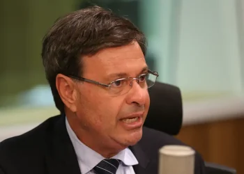 Ex-ministro Gilson Machado é preso pela Polícia Federal