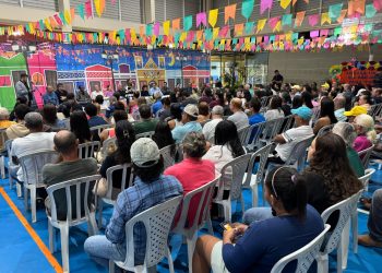 Emoção marca entrega de 170 escrituras em Jaguaré