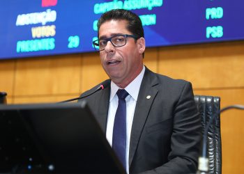 Plenário aprova prioridade em repartições públicas para advogados