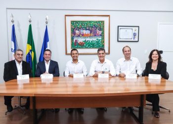 Ricardo Ferraço e Prefeitura confirmam instalação de nova indústria em Linhares