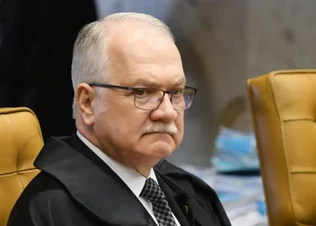 Fachin toma posse no cargo de presidente do STF