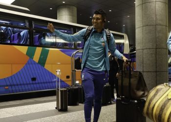 Seleção brasileira chega a Tóquio para amistoso contra Japão na terça