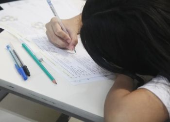 Rede estadual assumirá duas escolas de São Mateus