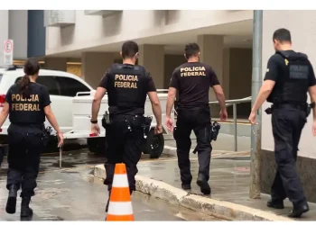 Fraudes no INSS: ex-ministro de Bolsonaro e deputados são alvos da PF