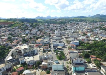 TCE-ES vê irregularidades em contratação de prefeitura e multa gestores