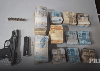 PRF apreende arma de fogo e R$ 40 mil após tentativa de fuga em Jaguaré