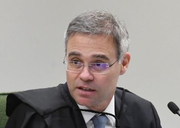 Nomeado relator do caso Master, Mendonça se reúne com delegados da PF