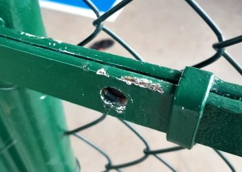 Quadra Poliesportiva é cenário de vandalismo e furto antes da inauguração em Pinheiros